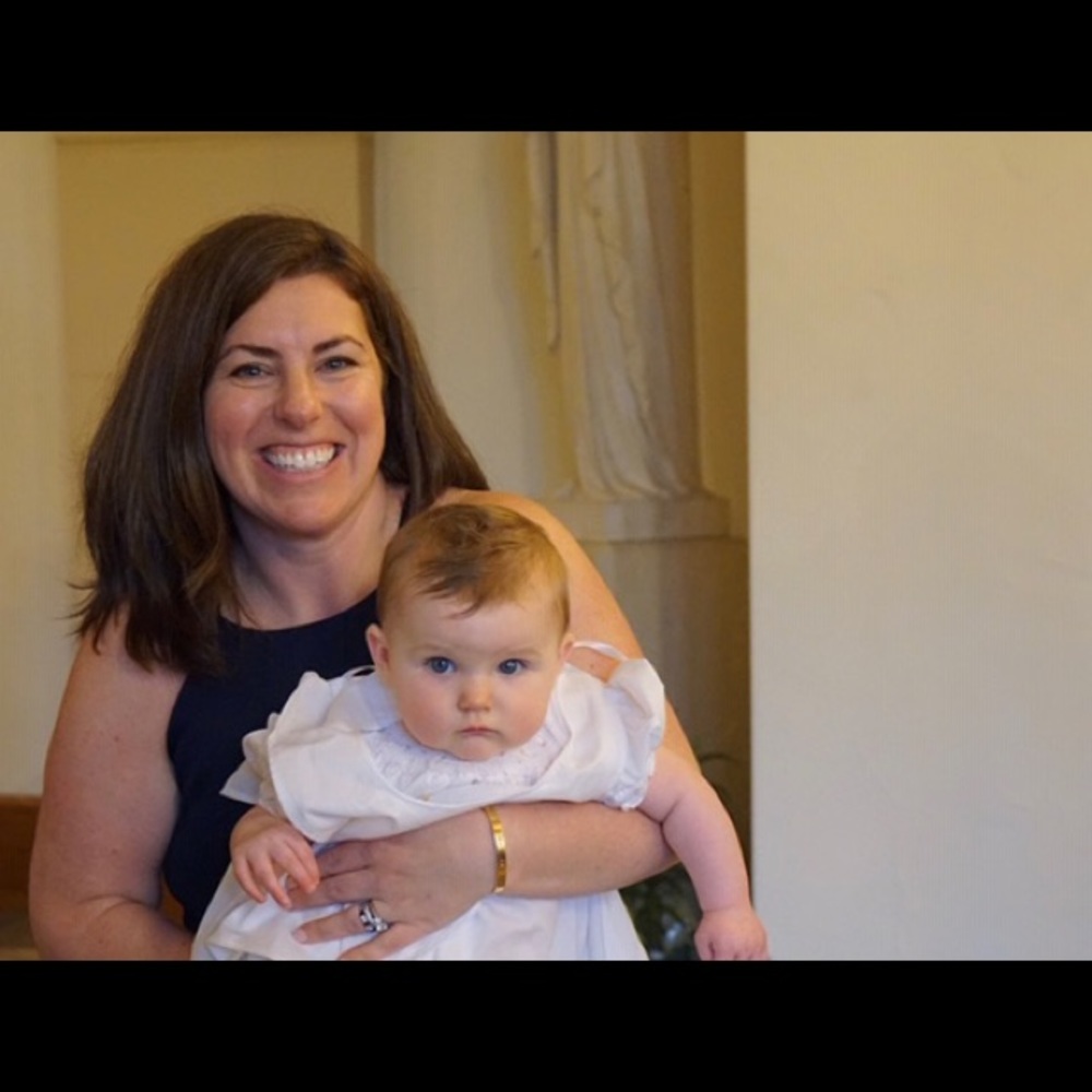 Meet your Posher, Caitlin